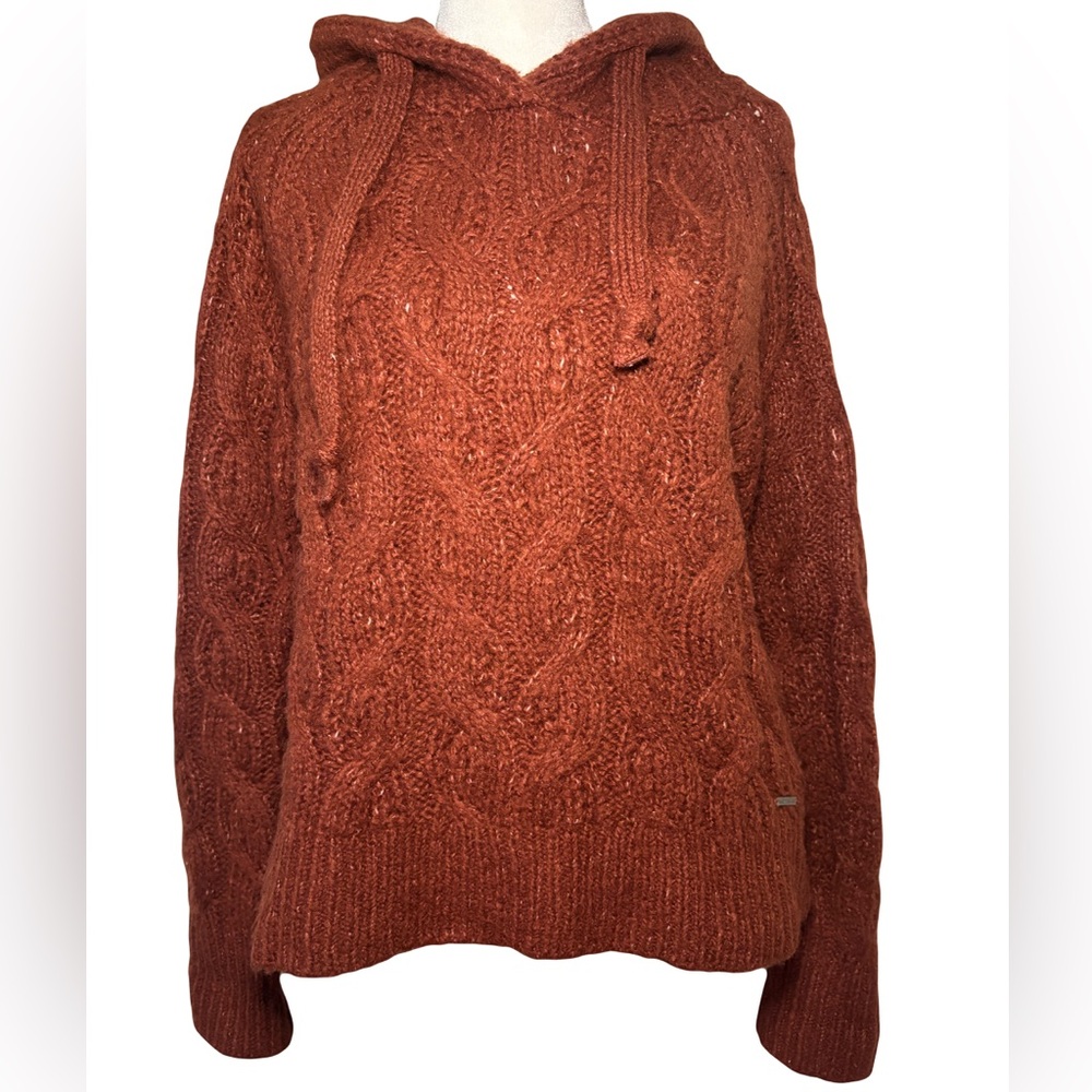 Abercrombie and Fitch Sweater